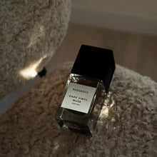 Carica l'immagine nel visualizzatore di Gallery, Dark Vinyl Musk