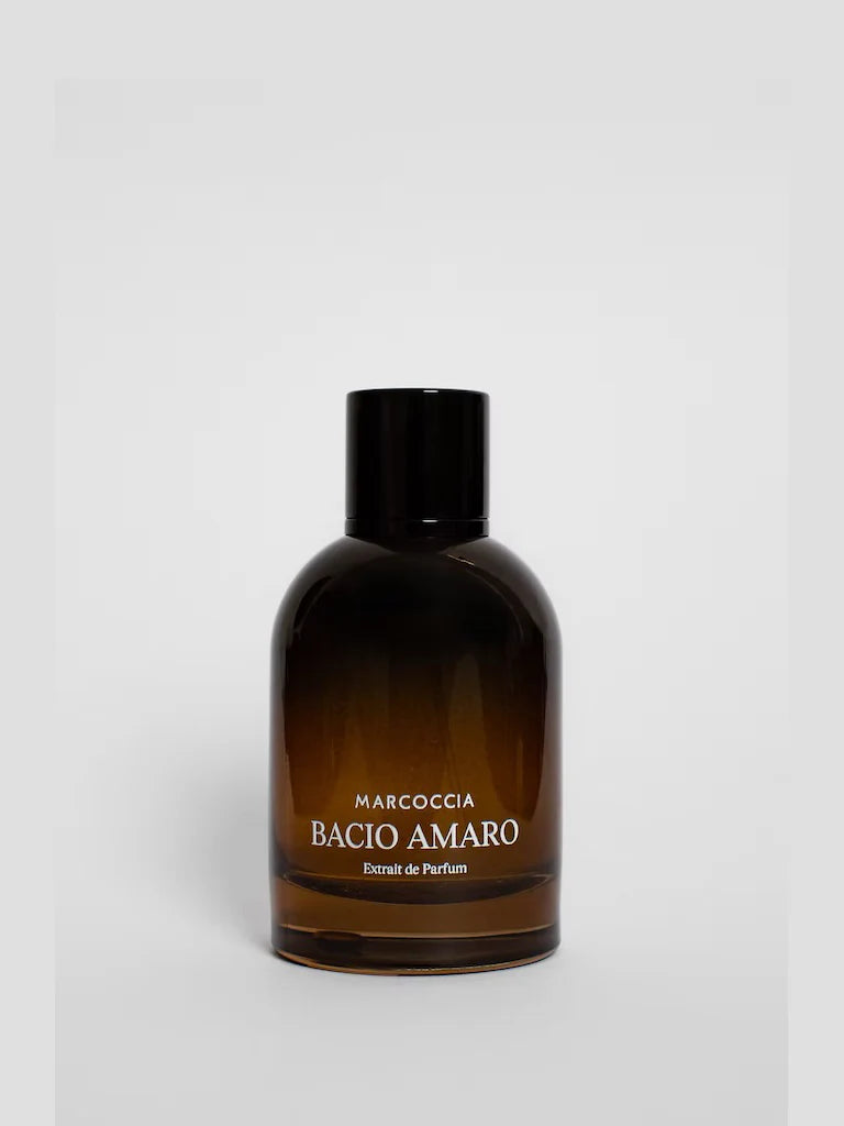 Bacio Amaro