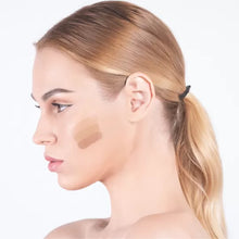 Carica l'immagine nel visualizzatore di Gallery, Illuminating Foundation Dark Gold
